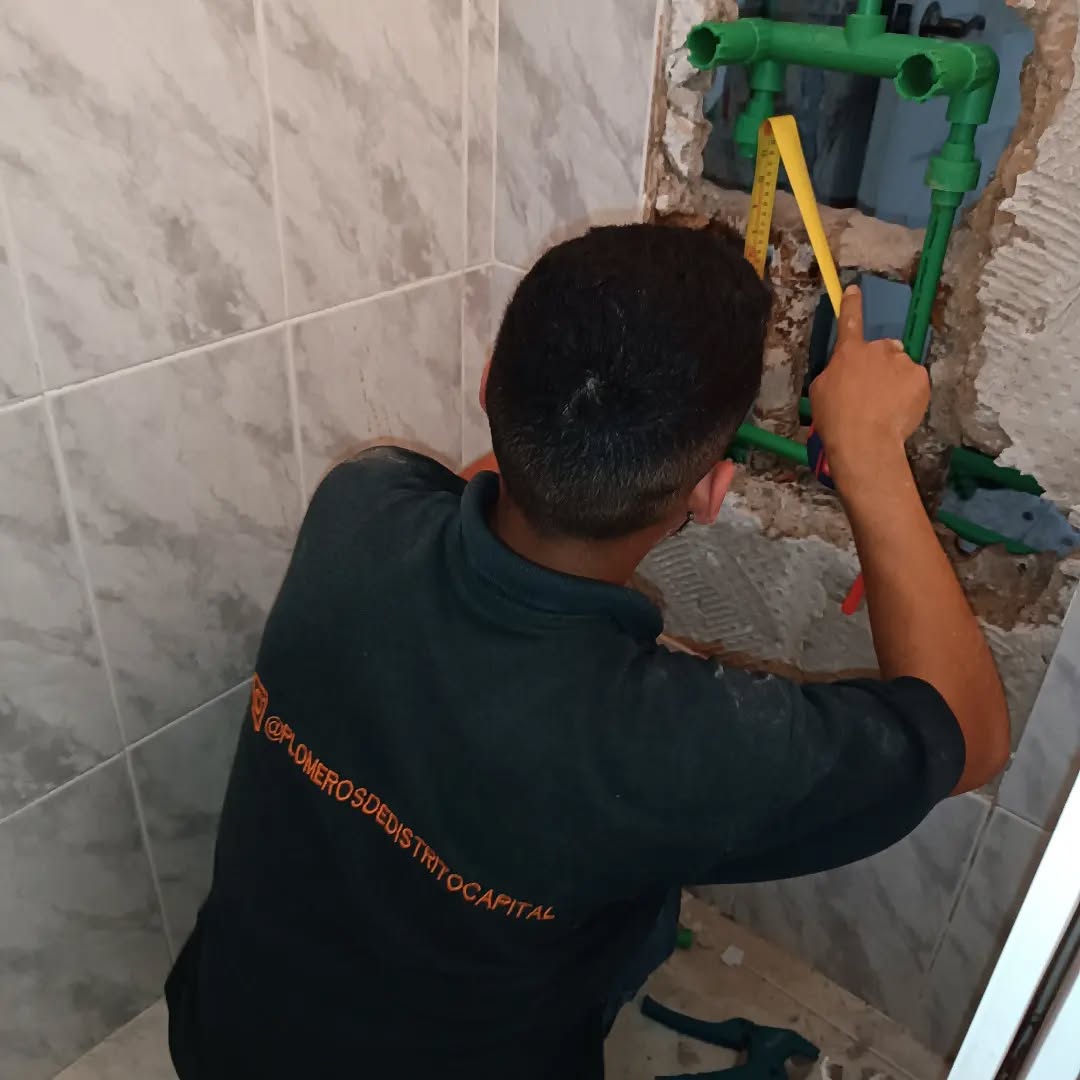 Imagen de trabajo de plomería 3